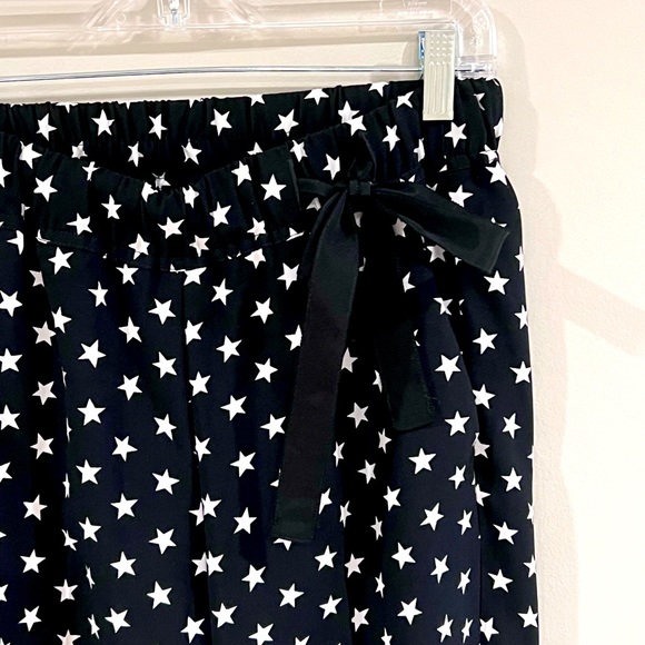 J. Crew Tie Waist Pull on Pant Star Printed Crepe size 2 - Picture 5 of 6
